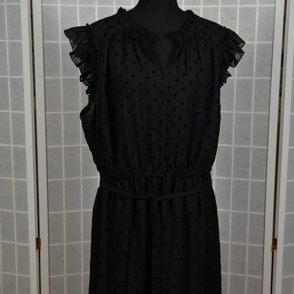 Loft Dotted Ruffle Sleeve Dress in Great Condition